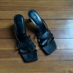 Zara Heels Square Toe Strappy Open Toe Size 9